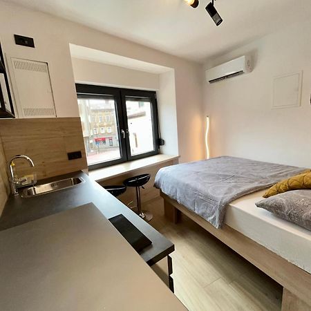 Apartmani Audacia 茨里克韦尼察 外观 照片