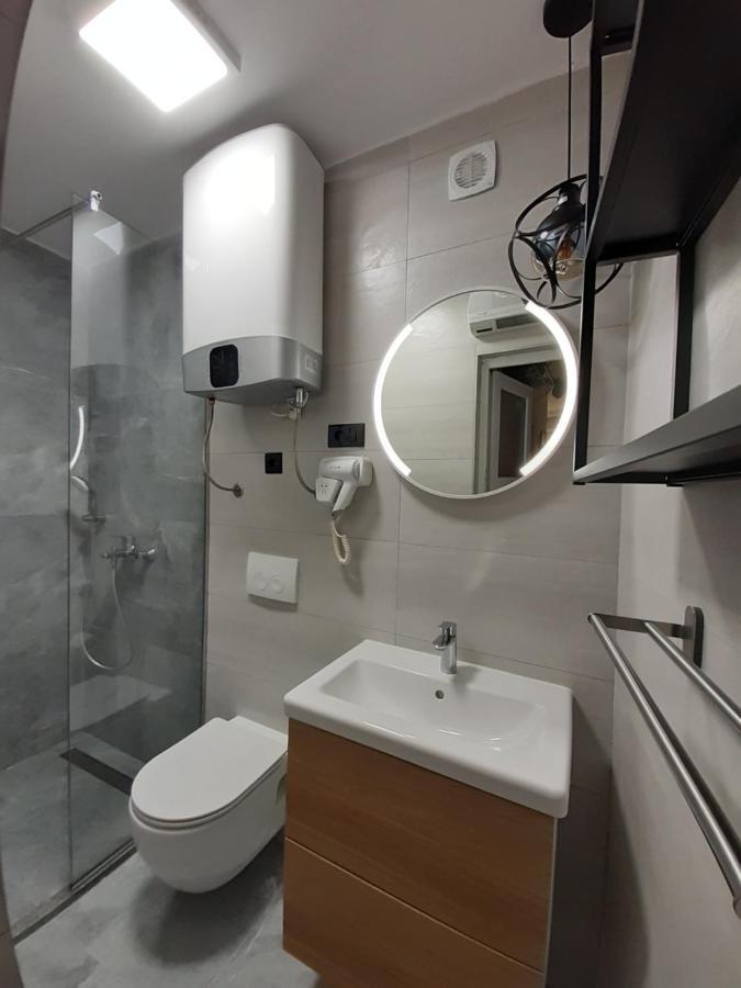 Apartmani Audacia 茨里克韦尼察 外观 照片